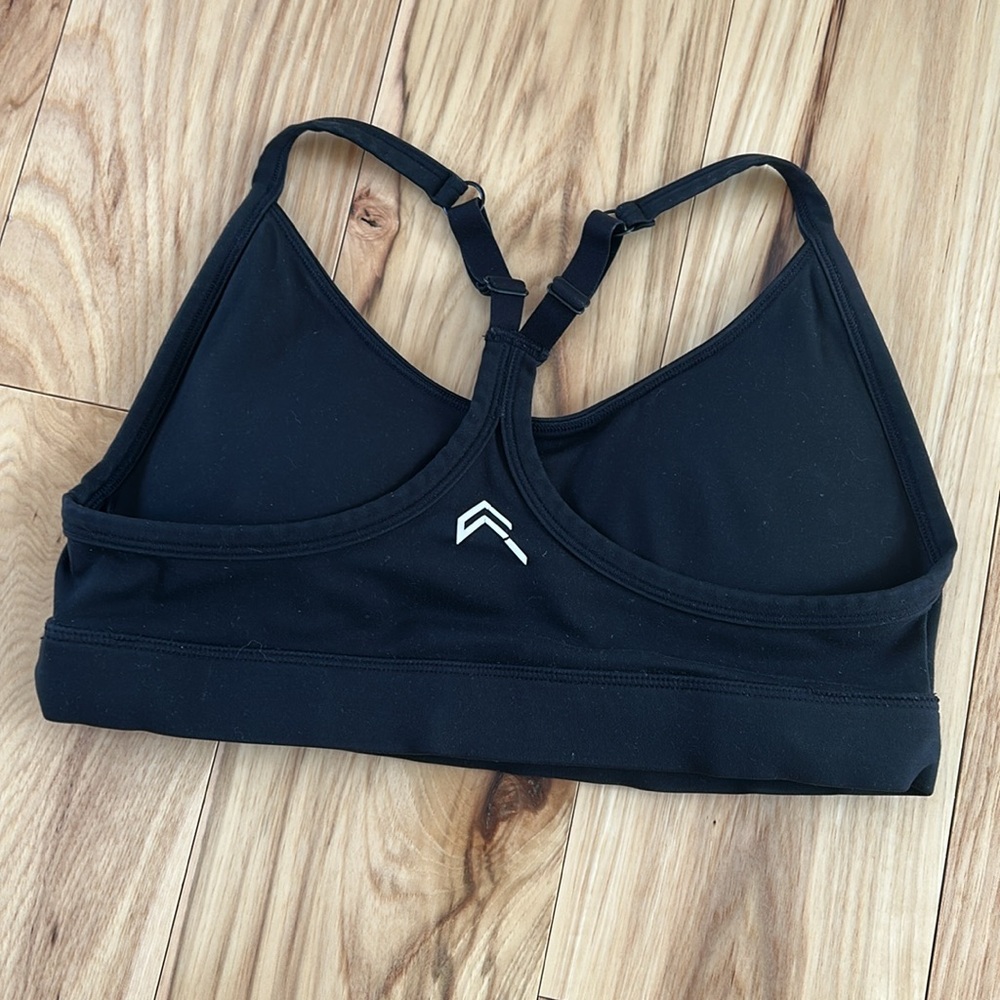 Oner Active everyday sports bra in black - Picture 2 of 2